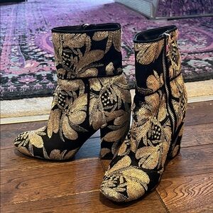 Steve Madden Black and Gold Patterned Ankle Boots